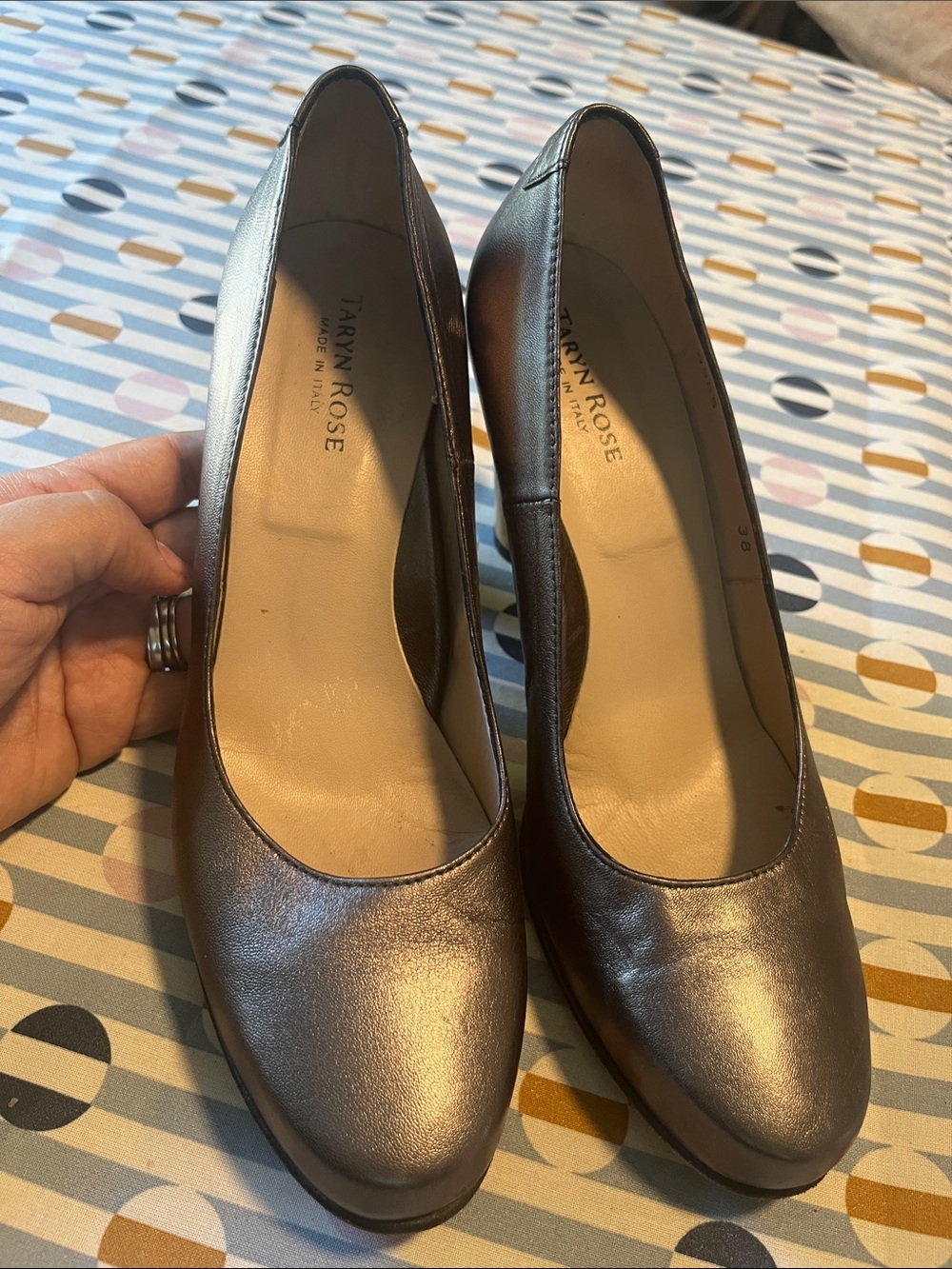 Taryn Rose Metallic Gray Leather Pumps